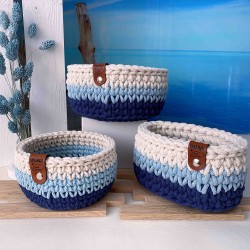 crochet basket Blue/Light Blue/Cream
