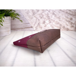 cosmetic bag -anchor white/bordeaux/brown faux leather-
