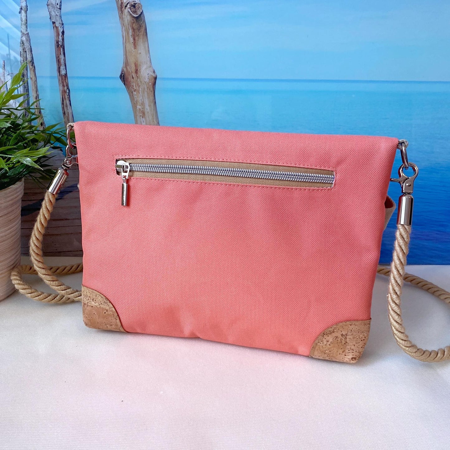 Fold-Over Tasche *Papierboot* Weiß/Apricot/Kork Hellbraun